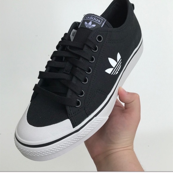 NEW Adidas Nizza Trefoil Black Sneaker Womens 11 - Picture 4 of 12